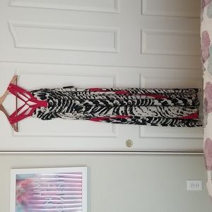 Express Floor Length Dress, Medium Size, Black and White w/Pink